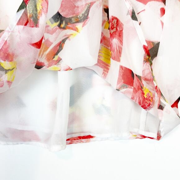 Vince Camuto White Floral Lattice Print Top - Lg - Picture 4 of 7